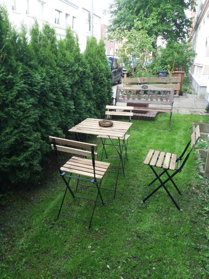 Pensionszimmer Luetzowzimmer Любек Экстерьер фото