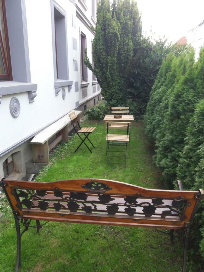 Pensionszimmer Luetzowzimmer Любек Экстерьер фото